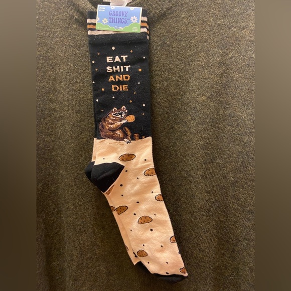 “Eat 💩 and Die” Raccoon Socks - Picture 1 of 5